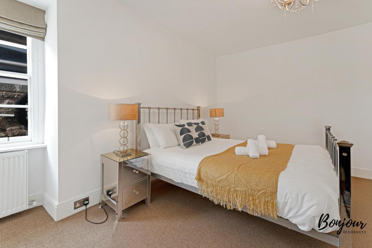 Old Town Spacious 5Br-2Ba, Near Royal Mile By Bonjour Residences Edimburgo Exterior foto